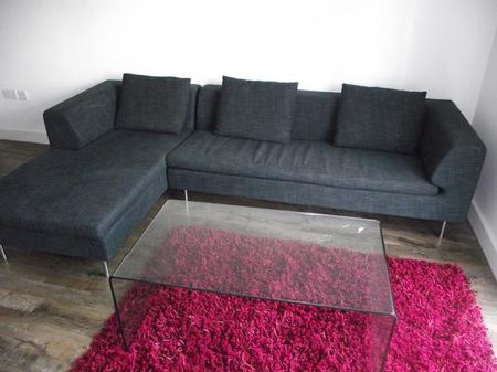 2 bedroom flat to rent - Photo 3