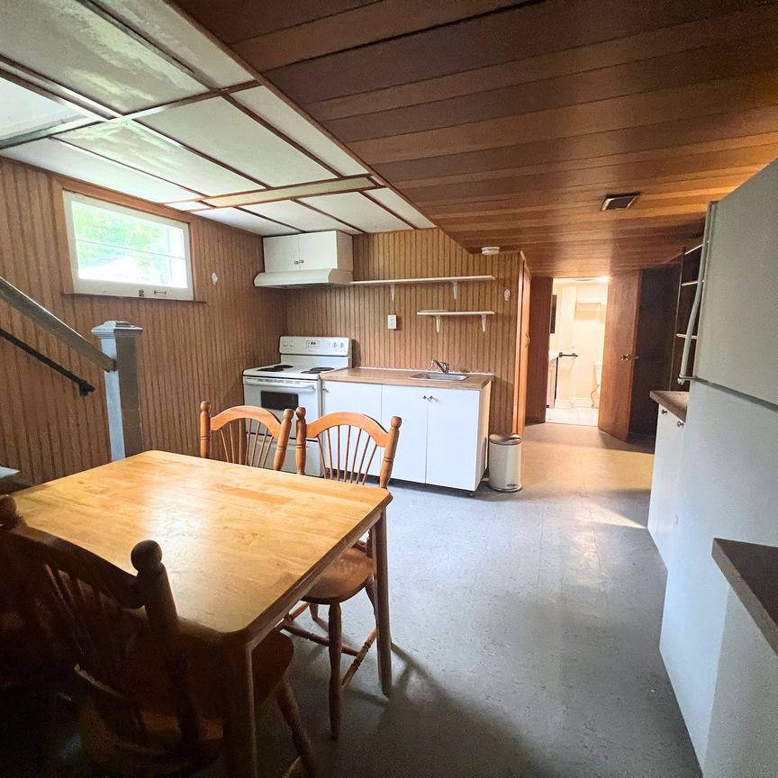 For Lease - 209 Hendon Avenue Unit# Bsmt, Toronto, Ontario - Photo 1
