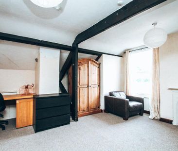8 bedroom private hall to rent - Photo 5