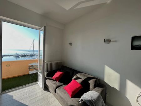 Location appartement meublé Golfe Juan - Photo 2