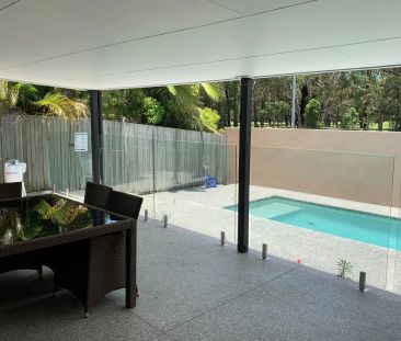 Minutes to Beach & Shops - Photo 6