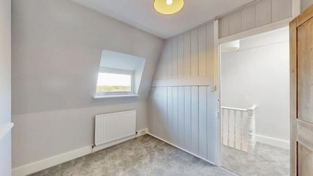 2 bedroom flat to rent - Photo 3