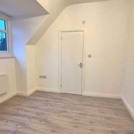 Apartment College Road, Moseley, Birmingham, B13 - Photo 1