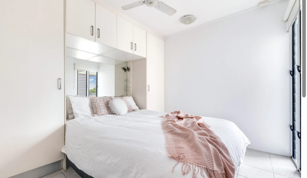Stylish One-Bedroom Apartment in the Heart of Darwin City - Photo 1