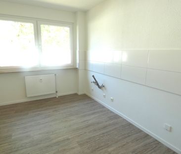 *** Großzügige 3-Zi-Wohnung mit zwei Loggien in Essen-Frohnhausen *** - Photo 6