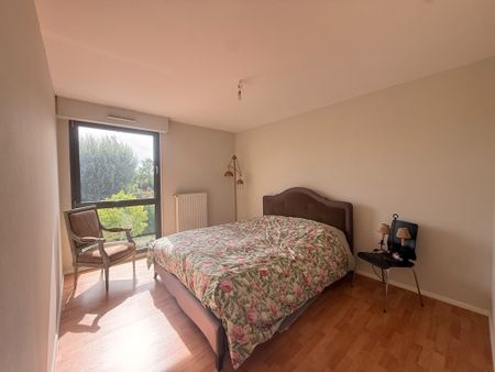 Location Appartement 4 pièces 85m² HUNINGUE 68330 - Photo 4