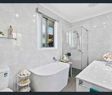 33 Heather Way, Urraween, Qld 4655 - Photo 4