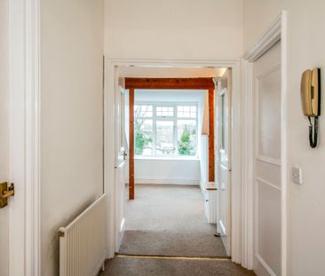 2 bedroom apartment to rent Danecourt Road, Poole, BH14 - Photo 3