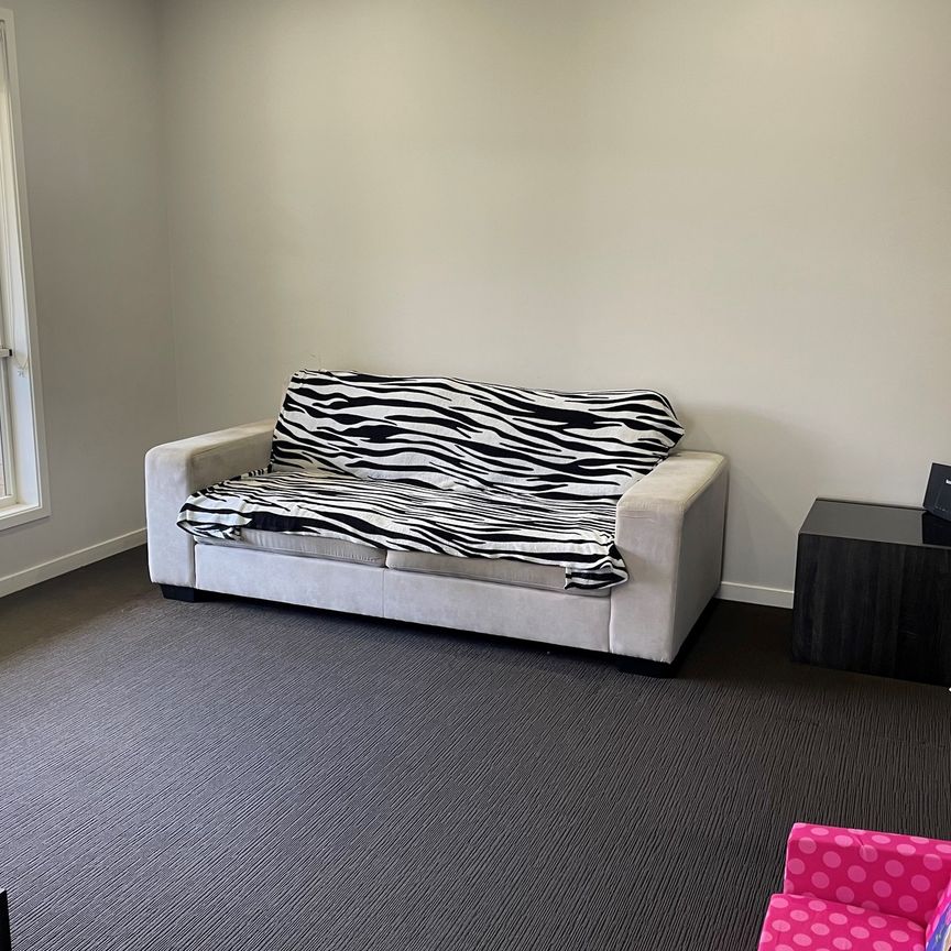 33 Tranquil Drive, - Photo 1