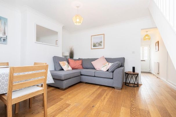 2 bedroom semi-detached house to rent - Photo 1