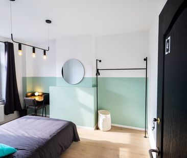 Room at Rue de l'athénée 18 - Foto 5