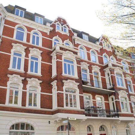 Mitten in der City! - Tolle 2- Zimmer Wohnung mit Balkon und Wohnküche, 3. OG. links, Deb-Nr. 40107 - Photo 3