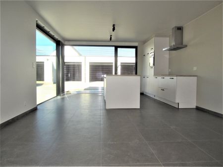 Lichtrijk nieuwbouwappartement v 84m² gelegen op het gelijkvloers met zuidgericht terras. - Foto 3