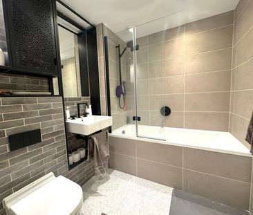 1 Bed Flat, Barnacle House, E14 - Photo 2