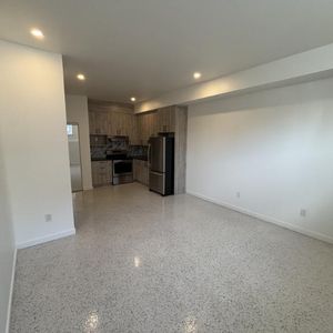 1 1/2 - Montréal (Saint-Henri) - 1 025 $/mois - Photo 2