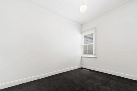 Fabulous two bedroom Victorian home - Photo 3