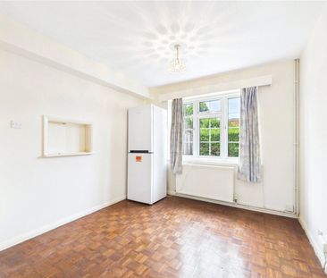 Harrow Court, Bath Road, Reading, Berkshire, RG1 - Photo 4
