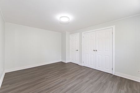 For Lease - 47 Marthclare Avenue, Toronto, Ontario - Photo 5