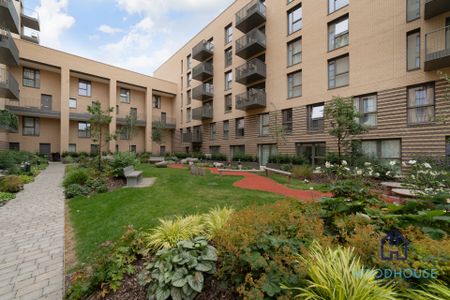 Gannet Apartments, Shearwater Drive, London, NW9 - Two Bedroom Flat To Rent - £530pw / £2,300pcm - Photo 3