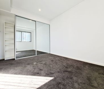 MODERN 1 x BEDROOM APARTMENT LIVING IN MUCH SOUGHT AFTER LOCATION w... - Photo 5
