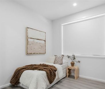 Contemporary Living with Space, Style and Convenience - Photo 4