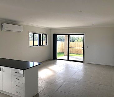 Family Home In Camelot Estate! - Photo 1