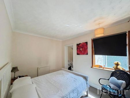 2 bedroom terraced house to rent - Photo 5