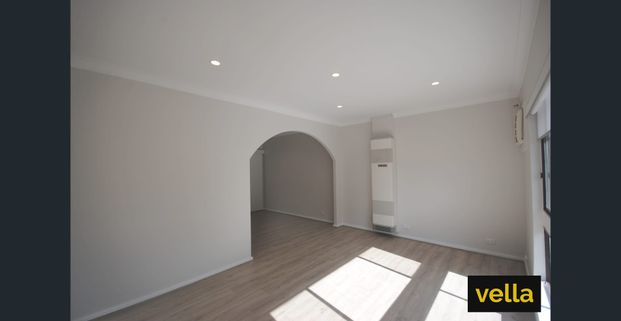 Fully Renovated Unit in Great Location! - Photo 1