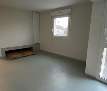 Location Appartement 1 pièce 21m² POITIERS 86000 - Photo 1