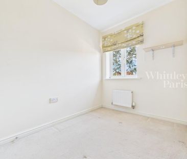 3 bedroom terraced house to rent - Photo 3