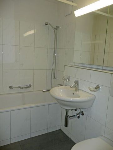 Cozy apartment with a view of the countryside - Photo 4