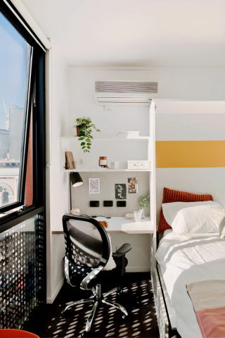 U18-Standard Studio - Photo 3