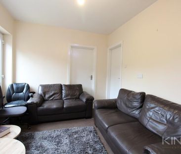 7 bedroom detached house to rent - Photo 2