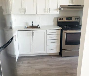 Plaza Towers, Ottawa — 1 Bedroom - Photo 4