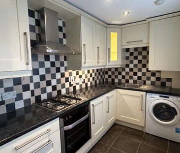 8 Loopland Parade, Belfast, BT6 9EF - Photo 6