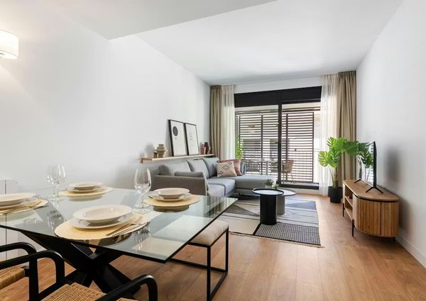 Carrer de Sors, Barcelona, Catalonia 08024