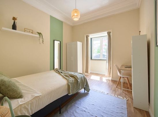 Avenida António Augusto de Aguiar, Lisbon, Lisbon 1050-010 - Photo 1