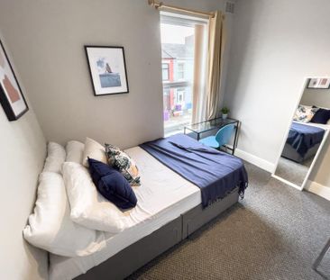 4 bedroom terraced house to rent - Photo 5