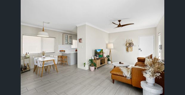 Beachside Apartment - Photo 1