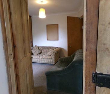 4 bedroom house to rent - Photo 2