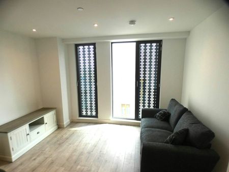 Apartment to rent on - Photo 3