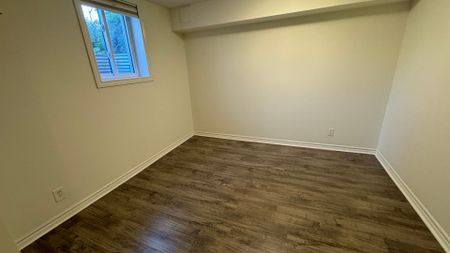 For Lease - 5464 Tenth Line Unit# BSMT, Mississauga, Ontario - Photo 5