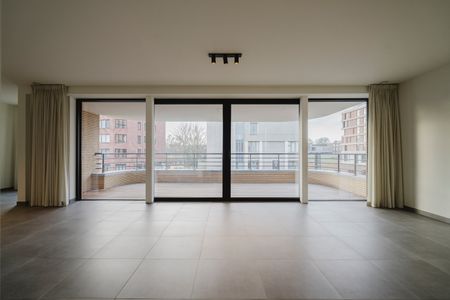 Appartement te huur in Kortrijk - Photo 3