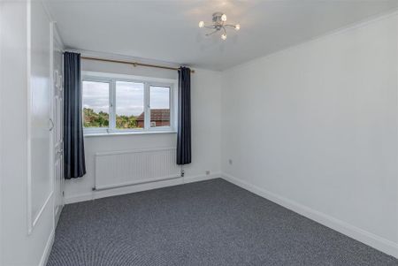 2 bedroom semi-detached house to rent - Photo 3