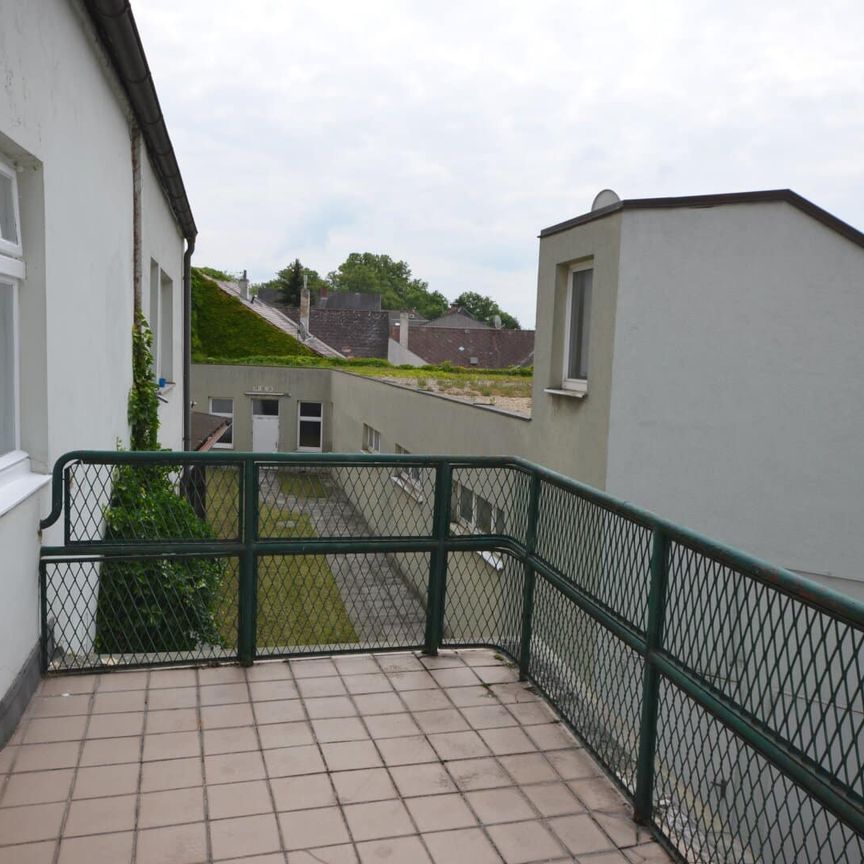 Ruhige 4-Zimmer Wohnung mit Balkon - Photo 2