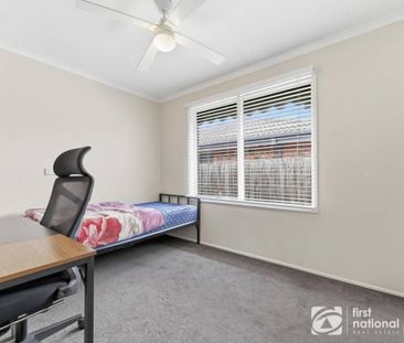 Charming Family Home in Prime Cranbourne Location - Photo 4