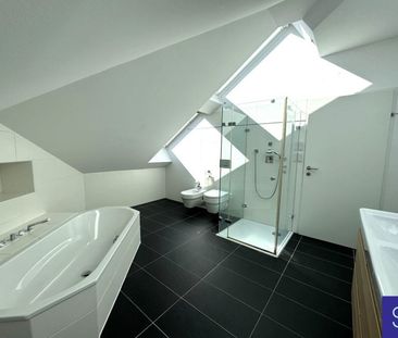 Provisionsfrei: Zentrumsnahe 131m² DG-Wohnung mit Einbauküche - 109... - Photo 6