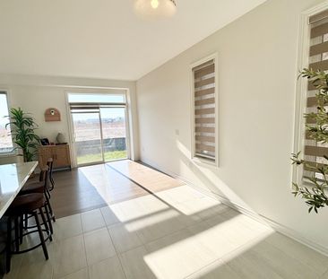 For Lease - 103 Picardy Drive, Hamilton, Ontario - Photo 4