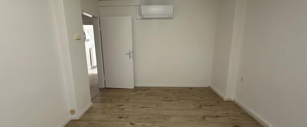 direkt einziehen: Schöne Single-Wohnung im Dachgeschoss frei! - Foto 1