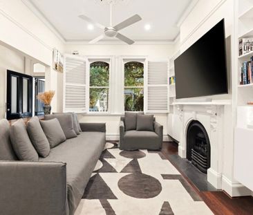 Woollahra - Photo 1